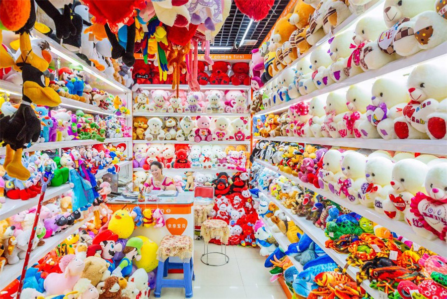 镜头下的世界超市 英国摄影师镜头中的义乌批发市场